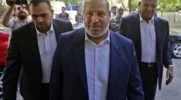 وفد من قيادة حركة “حماس” يسافر إلى مصر بشكل غير متوقع لمناقشة قضية حرب غزة و صفقة تبادل الأسرى مع إسرائيل.