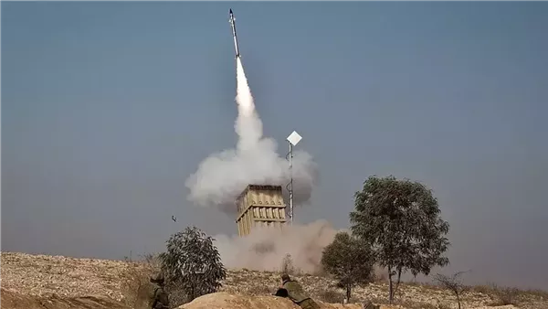 عاجل.. تفعيل منظومات الدفاع الجوي الإيرانية في طهران وقم وتبريز إثر هجوم إسرائيلي عاجل.. تفعيل منظومات الدفاع الجوي الإيرانية في طهران وقم وتبريز إثر هجوم إسرائيلي