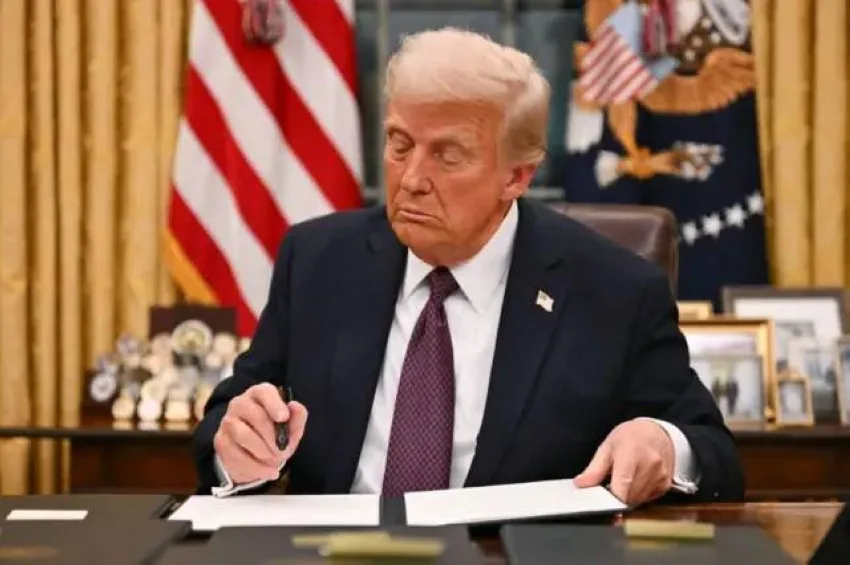 ترامب: لن أحصل على جائزة نوبل للسلام، لكن الناس على علم بما قدمته وهذا يكفيني! ترامب: لن أحصل على جائزة نوبل للسلام، لكن الناس على علم بما قدمته وهذا يكفيني!