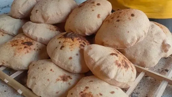 وزير التموين يعلن خبرًا مفرحًا: الحفاظ على سعر الخبز المدعوم رغم ارتفاع التكاليف.