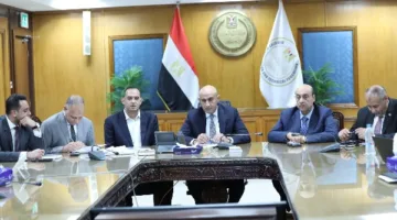 بعد انتشار صور امتحان اللغة العربية للثانوية العامة في مجموعات شاومينج.. وزارة التعليم تفتح تحقيقًا