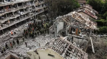 ت devastation كبيرة في تل أبيب وحيفا إثر هجوم صاروخي إيراني