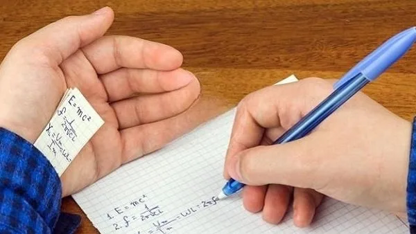 تسريب اختبار اللغة العربية للثانوية العامة 2025.. القبض على المتورطين في تصويره وتداوله