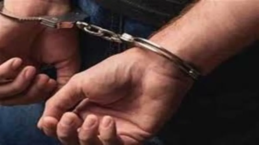 إلقاء القبض على 6 أفراد بتهمة غسل 90 مليون جنيه ناتجة عن تجارة المخدرات إلقاء القبض على 6 أفراد بتهمة غسل 90 مليون جنيه ناتجة عن تجارة المخدرات