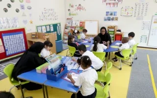 «وزارة التربية» تُعلن عن إلزام تدريس اللغة العربية والدروس الإسلامية والمواد الاجتماعية في روضات الأطفال بالمدارس الخاصة.