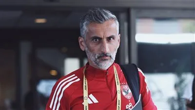 كريم رمزي: ريبيرو أثر سلباً على أدائي لاعبي الأهلي، وبورتو ليس في أفضل مستوياته. كريم رمزي: ريبيرو أثر سلباً على أدائي لاعبي الأهلي، وبورتو ليس في أفضل مستوياته.