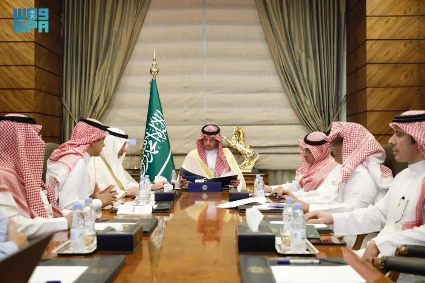 محافظ جدة يراقب تقدم الأعمال في مشروعات شركة المياه الوطنية محافظ جدة يراقب تقدم الأعمال في مشروعات شركة المياه الوطنية