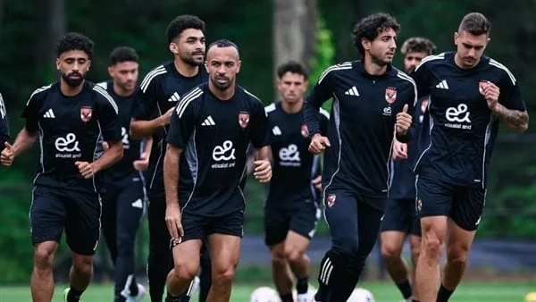 تفاصيل اجتماع ريبيرو مع لاعبي الأهلي قبل مباراة بورتو في كأس العالم تفاصيل اجتماع ريبيرو مع لاعبي الأهلي قبل مباراة بورتو في كأس العالم