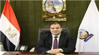رئيس جامعة جنوب الوادي يلتقي بوفد من البنك الأهلي لمناقشة تعزيز الشراكة المشتركة