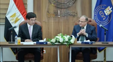رئيس هيئة الأدوية: تبادل المعرفة بين مصر والصين في مراقبة المنتجات الطبية