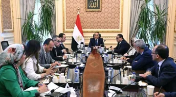 مدبولي: مخزون السلع مستقر.. والبنوك توفر العملات الأجنبية للقطاعات الصناعية واحتياجات الإنتاج