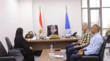 نائب محافظ دمياط تتابع قضايا النظافة وحقوق الإنسان وخدمات المواطنين