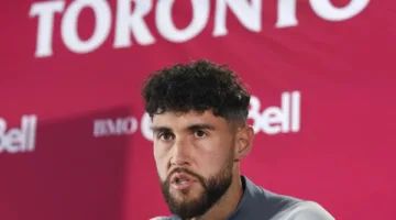 رسميًا .. انقطاع أوسوريو لاعب كندا عن باقي مباريات كأس الكونكاكاف