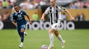 كأس العالم للأندية 2025: يوفنتوس يتصدر المجموعة السابعة بعد تحقيقه أربعة أهداف في شباك الوداد المغربي.