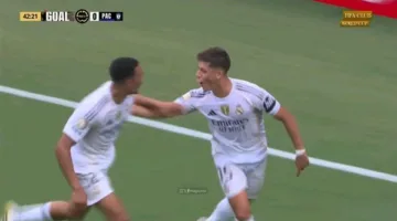“أردا جولر” يسجل الهدف الثاني لريال مدريد في مواجهة باتشوكا ببطولة كأس العالم للأندية.