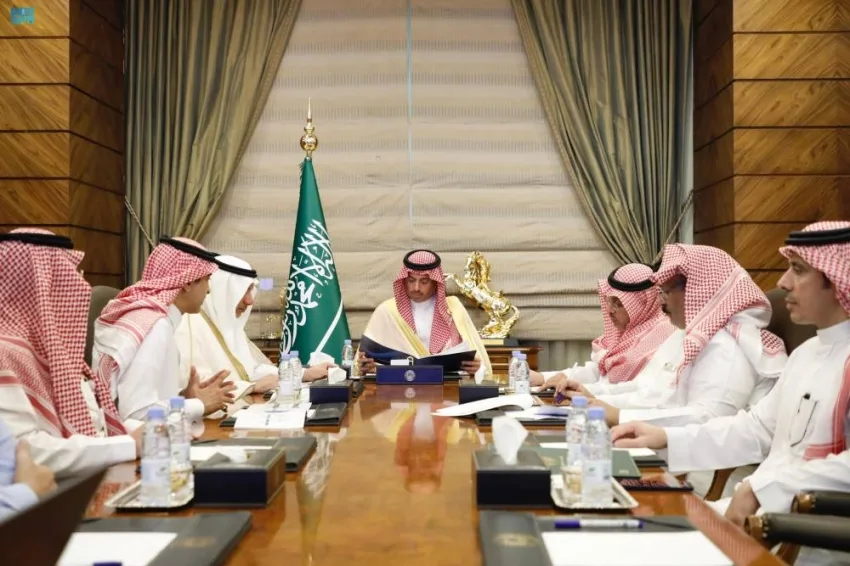 محافظ جدة يقوم بمتابعة مشاريع المياه محافظ جدة يقوم بمتابعة مشاريع المياه