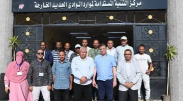 أخبار الوادي الجديد: وزراء الزراعة والري والمحافظ يقومون بزيارة مركز بحوث الصحراء.. ومجهول يتسبب في اشتعال النيران بالمقابر