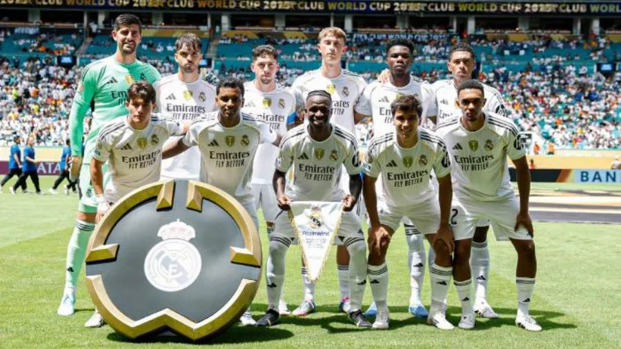 عاجل.. أسباب انتقادات مدرب ريال مدريد لكأس العالم الأمريكي؟ عاجل.. أسباب انتقادات مدرب ريال مدريد لكأس العالم الأمريكي؟
