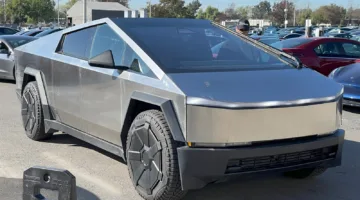 سعر تسلا سايبرتراك 2025 في الإمارات.. صور مرفقة