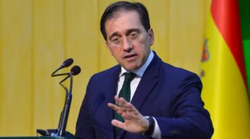 وزير الخارجية الإسباني: سنطلب من الاتحاد الأوروبي منع تصدير الأسلحة إلى إسرائيل