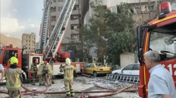 الجيش الإسرائيلي يستهدف مواقع عسكرية غرب إيران، وطهران تصف الهجوم الأمريكي على منشآتها بـ”العار”.