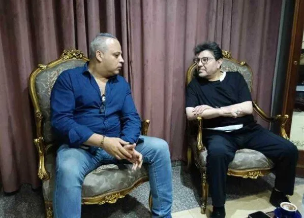 هاني شاكر يجهز لإقامة أولى حفلاته الصيفية على مسرح البالون هاني شاكر يجهز لإقامة أولى حفلاته الصيفية على مسرح البالون