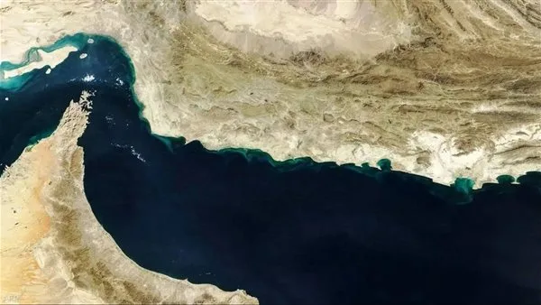 تحذير أمريكي بشأن غلق “مضيق هرمز”… ونداء للصين! تحذير أمريكي بشأن غلق “مضيق هرمز”… ونداء للصين!