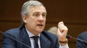 إيطاليا: نرفض فرض عقوبات على إسرائيل وحظر عبور مضيق هرمز