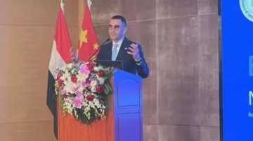 الخطيب: مصر تتيح للشركات الصينية استخدام اليوان في المعاملات المالية بدعم من البنك المركزي