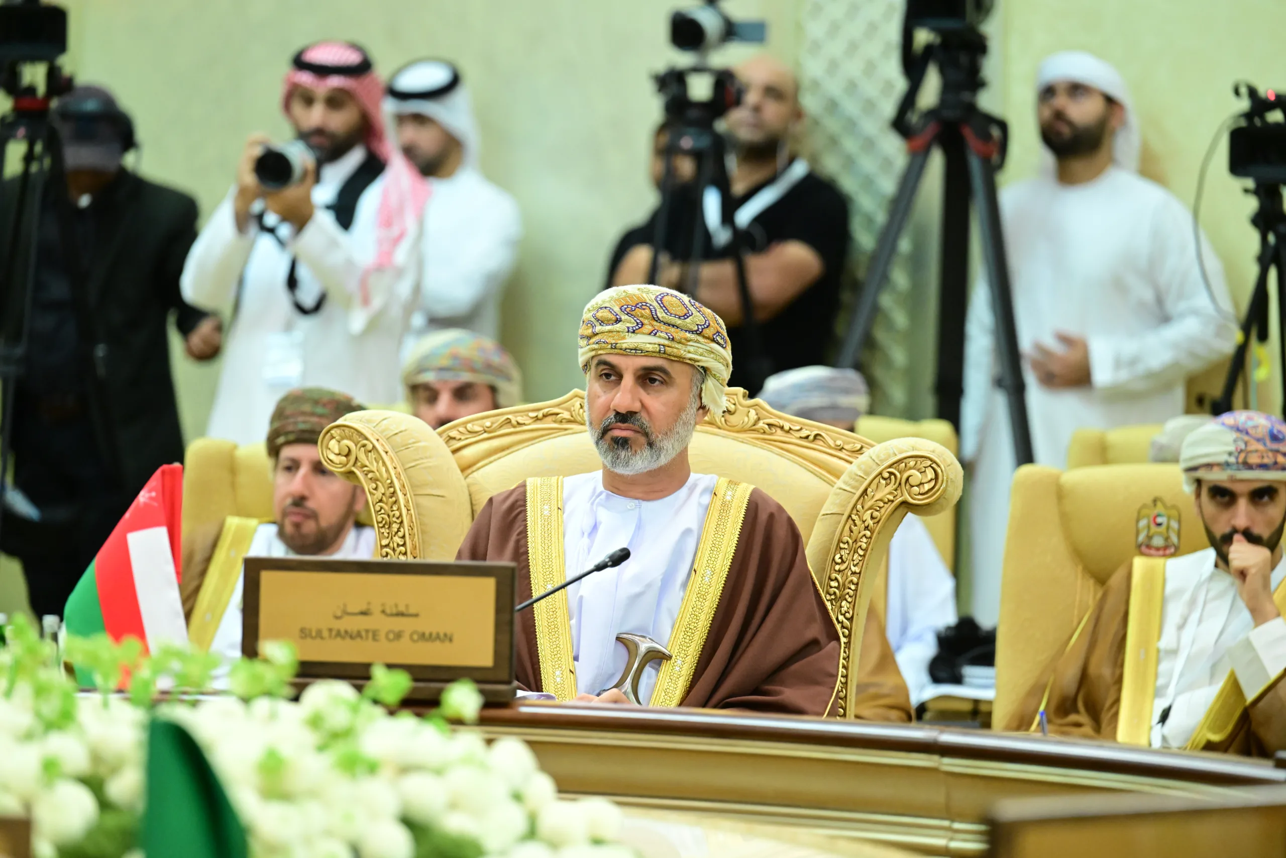 مجلس الشورى يشارك في اجتماع رؤساء المجالس التشريعية الخليجية مع رئيسة البرلمان الأوروبي في أبو ظبي مجلس الشورى يشارك في اجتماع رؤساء المجالس التشريعية الخليجية مع رئيسة البرلمان الأوروبي في أبو ظبي