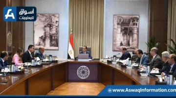 رئيس الوزراء يراقب وضع الديون المستحقة لشركات الكهرباء لدى عدة وزارات
