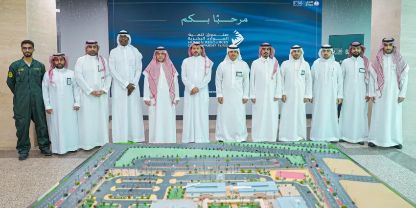 مدير صندوق تنمية الموارد البشرية يقوم بزيارة لأكاديمية الحفر في المملكة العربية السعودية مدير صندوق تنمية الموارد البشرية يقوم بزيارة لأكاديمية الحفر في المملكة العربية السعودية