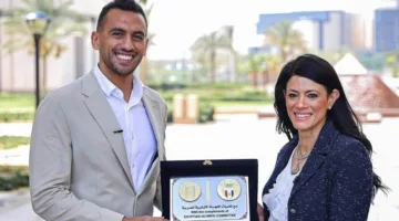 المشاط” تشارك في احتفالية “اليوم الأولمبي” وتكرم لاعبة مصر عقب فوز منتخب السيدات بالميدالية البرونزية في أول بطولة أفريقية لـ”كرة القدم الأمريكية للعلم