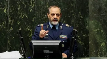 عاجل.. وزير الدفاع الإيراني: طهران ستتصدى بحزم لقوات الاعتداء على أراضيها