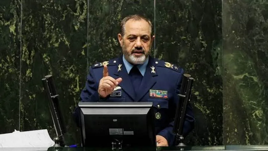عاجل.. وزير الدفاع الإيراني: طهران ستتصدى بحزم لقوات الاعتداء على أراضيها