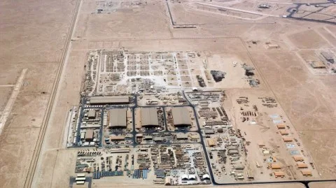 قاعدة أمريكية في قطر تتعرض لأول ضربة إيرانية