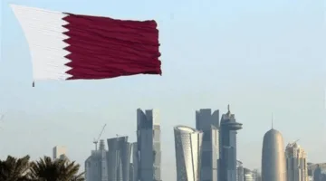 قطر تستأنف حركة الطيران بعد توقف مؤقت