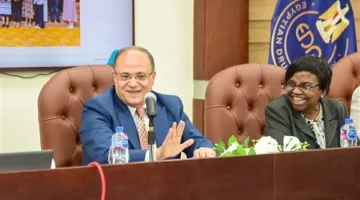 هيئة الدواء تقيم اجتماعًا لمناقشة الحلول الرقمية بمشاركة رؤساء هيئات الأدوية من نيجيريا وكينيا وزيمبابوي