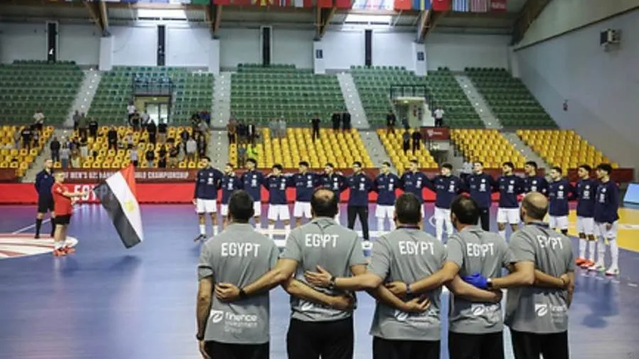 عاجل.. منتخب الشباب لكرة اليد يتأهل رسمياً إلى الدور ربع النهائي من البطولة العالمية عاجل.. منتخب الشباب لكرة اليد يتأهل رسمياً إلى الدور ربع النهائي من البطولة العالمية