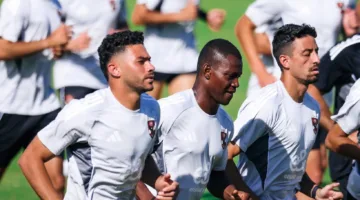 نرغب في إسعاد الجماهير: سبب انفعال قائد الأهلي على زملائه قبل المباراة الحاسمة