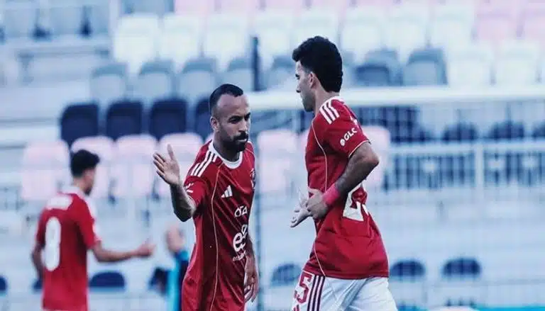 ليس الشحات.. لاعب الأهلي يتقدم بشكوى لريفيرو بشأن تصرف زيزو ليس الشحات.. لاعب الأهلي يتقدم بشكوى لريفيرو بشأن تصرف زيزو