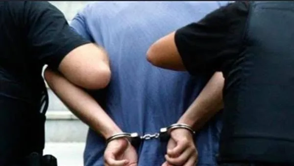 عاجل.. ضبط نجل لاعب كرة قديم ومسؤول رياضي من نادي معروف بحوزتهما مخدرات عاجل.. ضبط نجل لاعب كرة قديم ومسؤول رياضي من نادي معروف بحوزتهما مخدرات