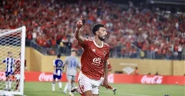 عاجل: وسام أبو علي يُسجل ثلاثة أهداف للأهلي في 4 دقائق وبورتو يتعادل 3-3