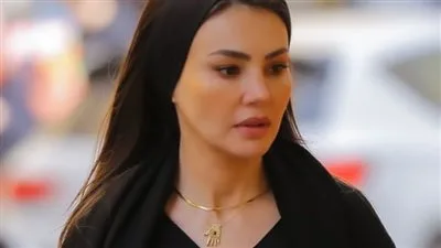 دينا فؤاد: نجمتي سريعة التألق ولا أتذكر شيئًا عن والدتي دينا فؤاد: نجمتي سريعة التألق ولا أتذكر شيئًا عن والدتي