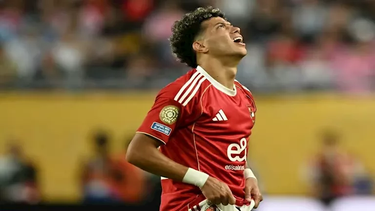 “كل التقدير” – أول رد من إمام عاشور بعد خروج الأهلي من كأس العالم “كل التقدير” – أول رد من إمام عاشور بعد خروج الأهلي من كأس العالم