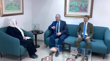 بهية الحريري التقت بالسفير الروسي ألكسندر روداكوف بحضور جورج شعبان.