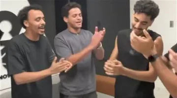 مع حضور كزبرة.. سليم الترك يحيي عيد ميلاده برفقة الأصدقاء