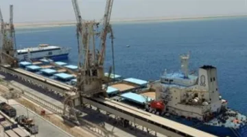 عودة 700 مسافر من عمال خدمة الحجاج إلى عمان