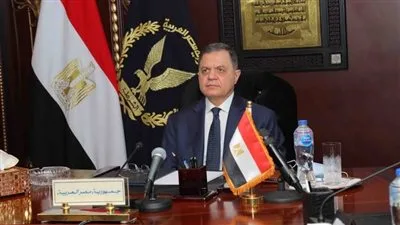 وزير الداخلية يقدم التهنئة لرئيسي مجلسي النواب والشيوخ بمناسبة بداية العام الهجري الجديد وزير الداخلية يقدم التهنئة لرئيسي مجلسي النواب والشيوخ بمناسبة بداية العام الهجري الجديد