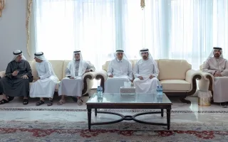 حمدان بن محمد يقدم تعازيه في وفاة محمد إبراهيم عبيدالله